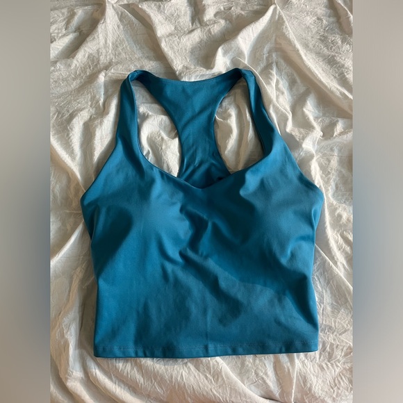 Fabletics Tops - 🔥Fabletics built in tank cropped